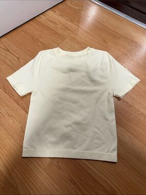 Activewear Top A New Day Nice Small Spandex Shirt..344